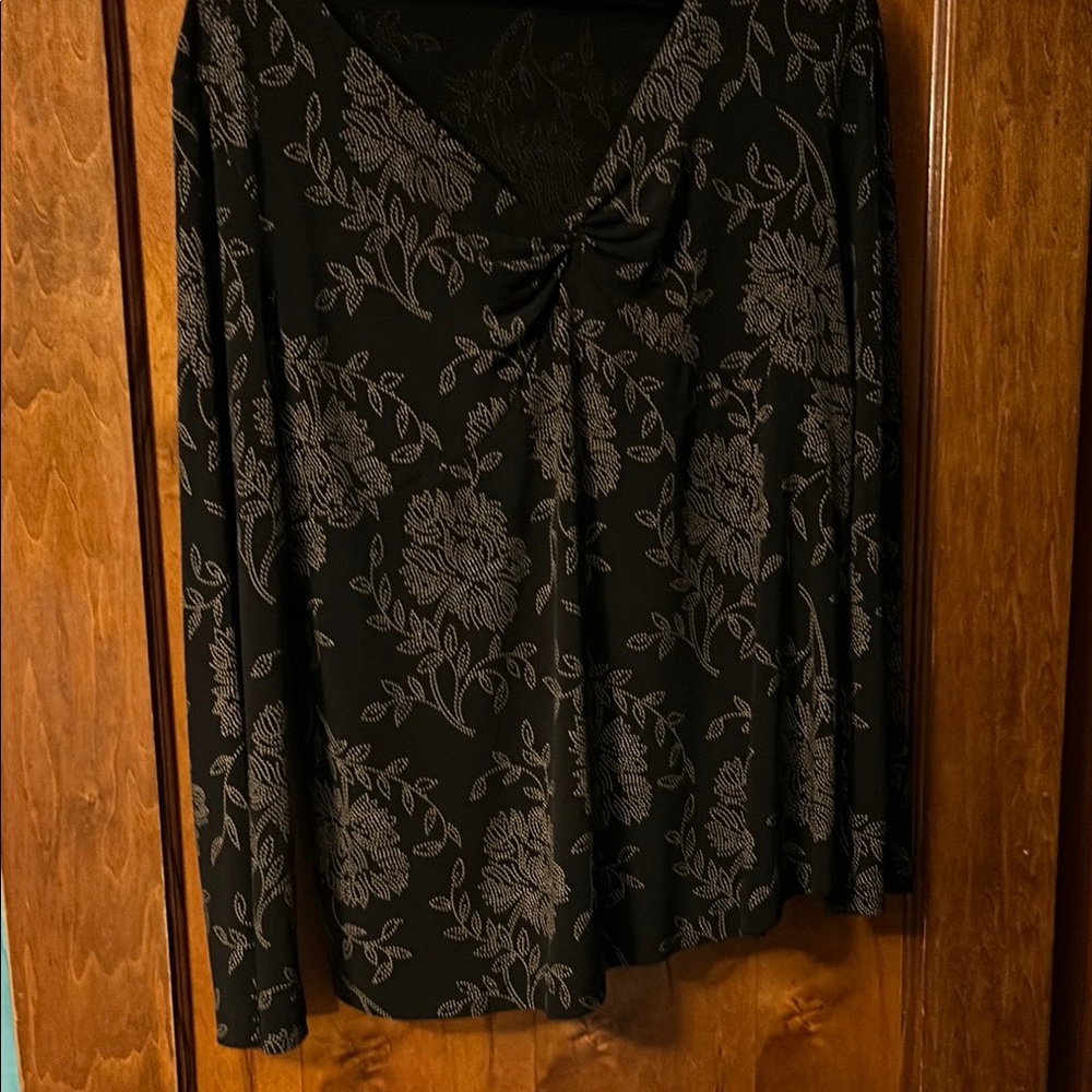 Elegant Black Top with Floral Pattern